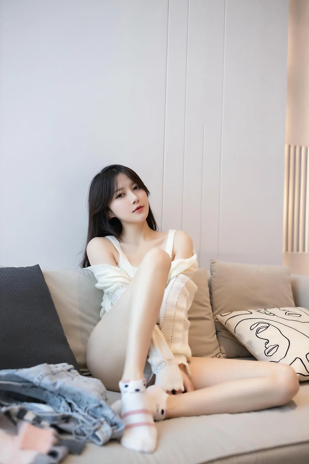 XiuRen 秀人 No.N364 鱼子酱Fish美腿牛仔短裤女神 - 4