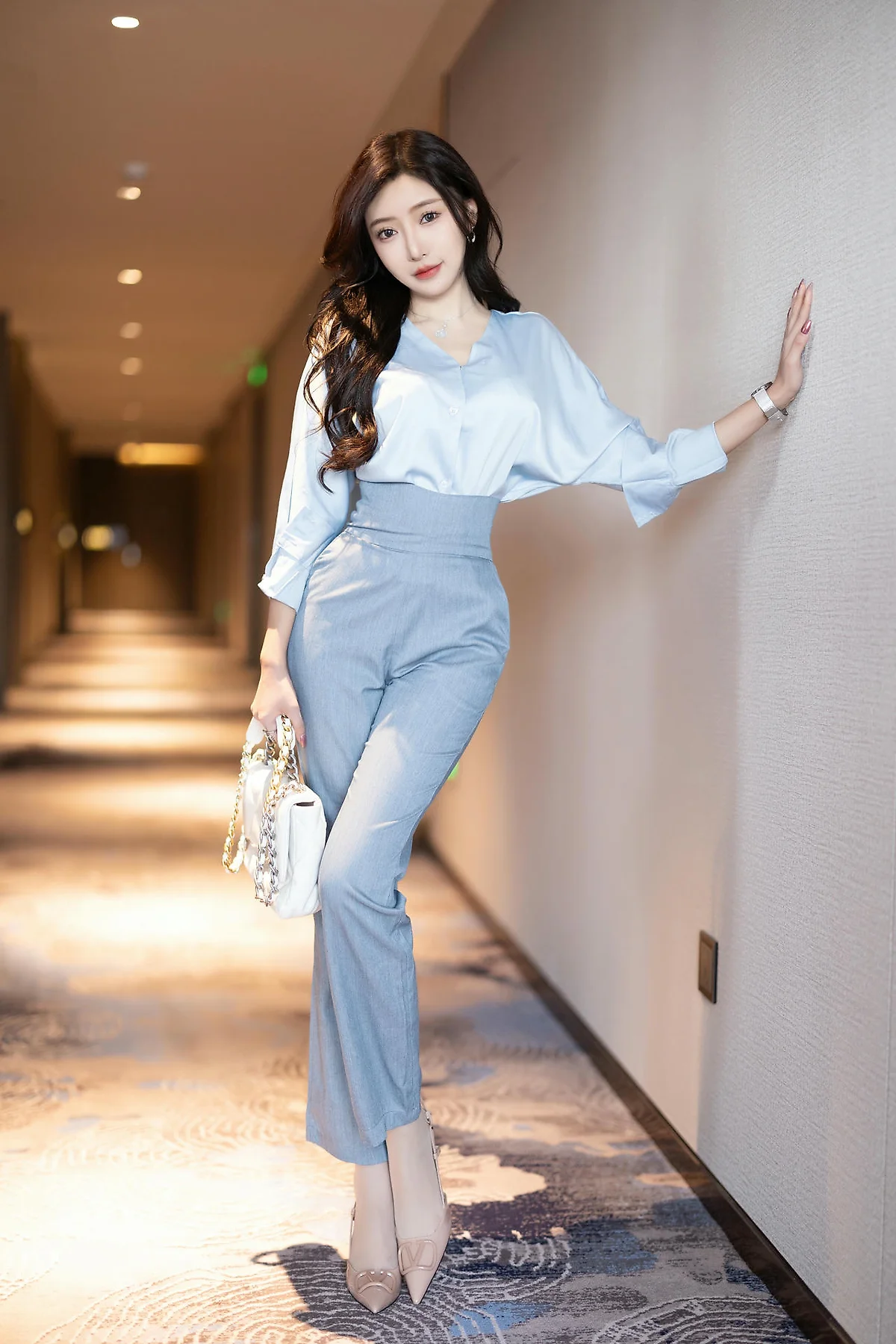 XiuRen 秀人 No.N382 王馨瑶丝绸性感气质美女 - 2