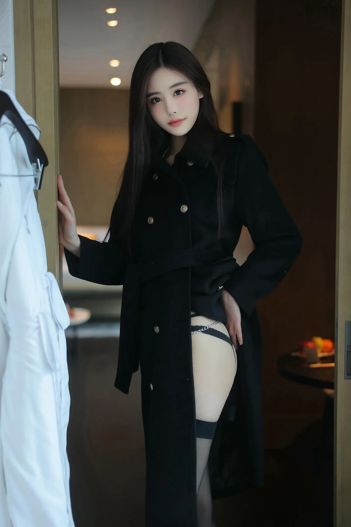 XiuRen 秀人 No.N392 晚苏susu乳贴爆乳黑丝美腿 - 5