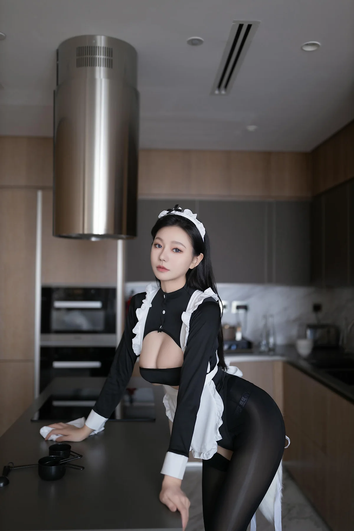 XiuRen 秀人 No.N395 安然anran爆乳诱惑黑丝女仆制服 - 8