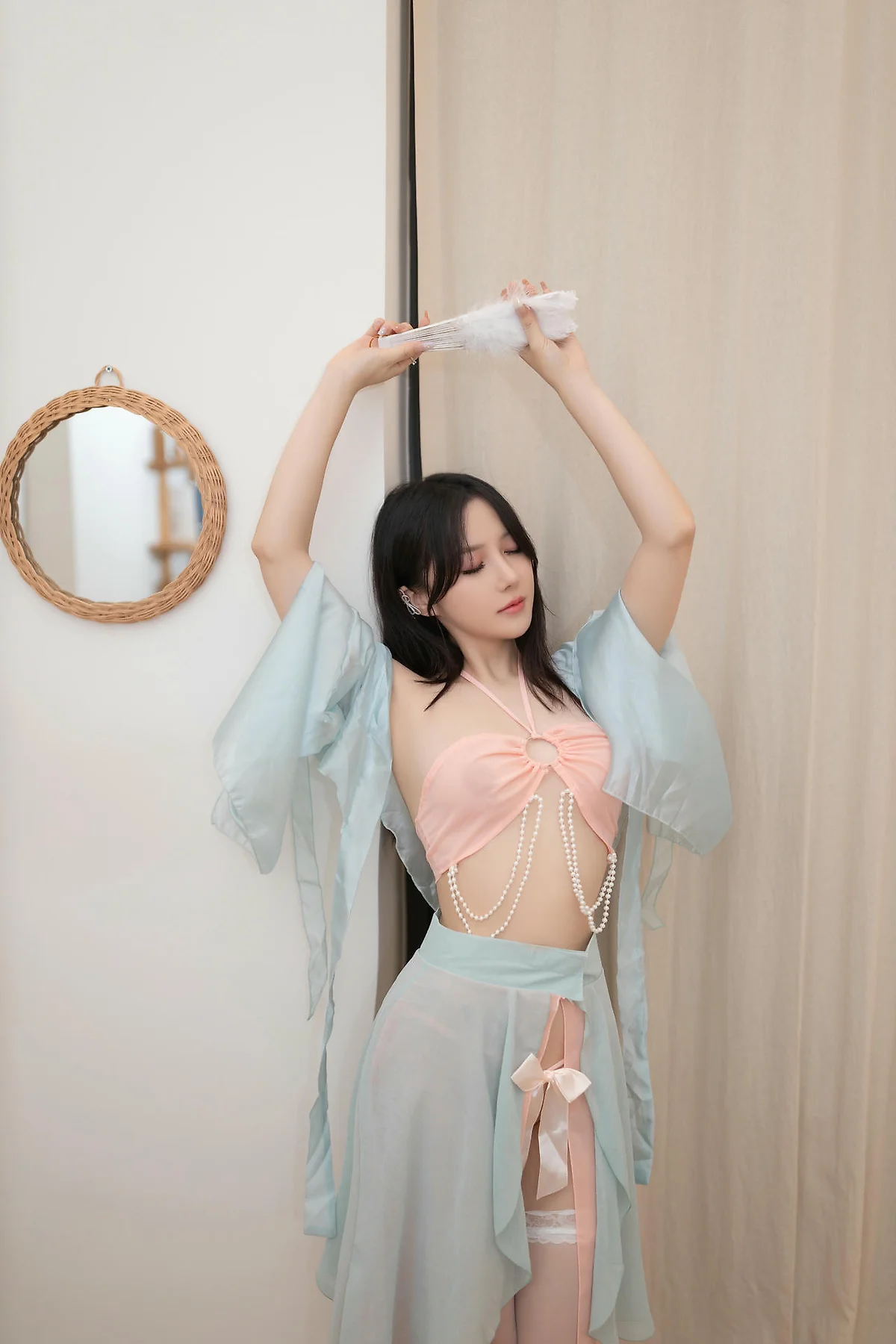 XiuRen 秀人 No.N399 鱼子酱Fish古风写真玉背美腿写真 - 3