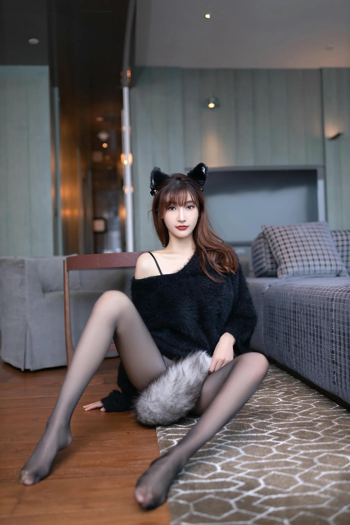 XiuRen 秀人 No.N403 陆萱萱玉足长腿黑丝 - 5