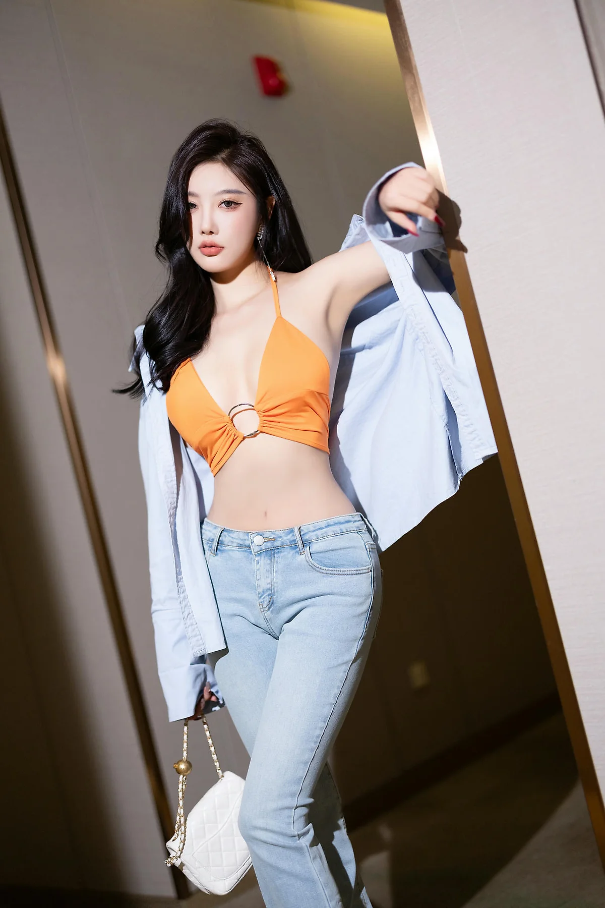 XiuRen 秀人 No.N407 杨晨晨性感美腿紧身牛仔 - 2
