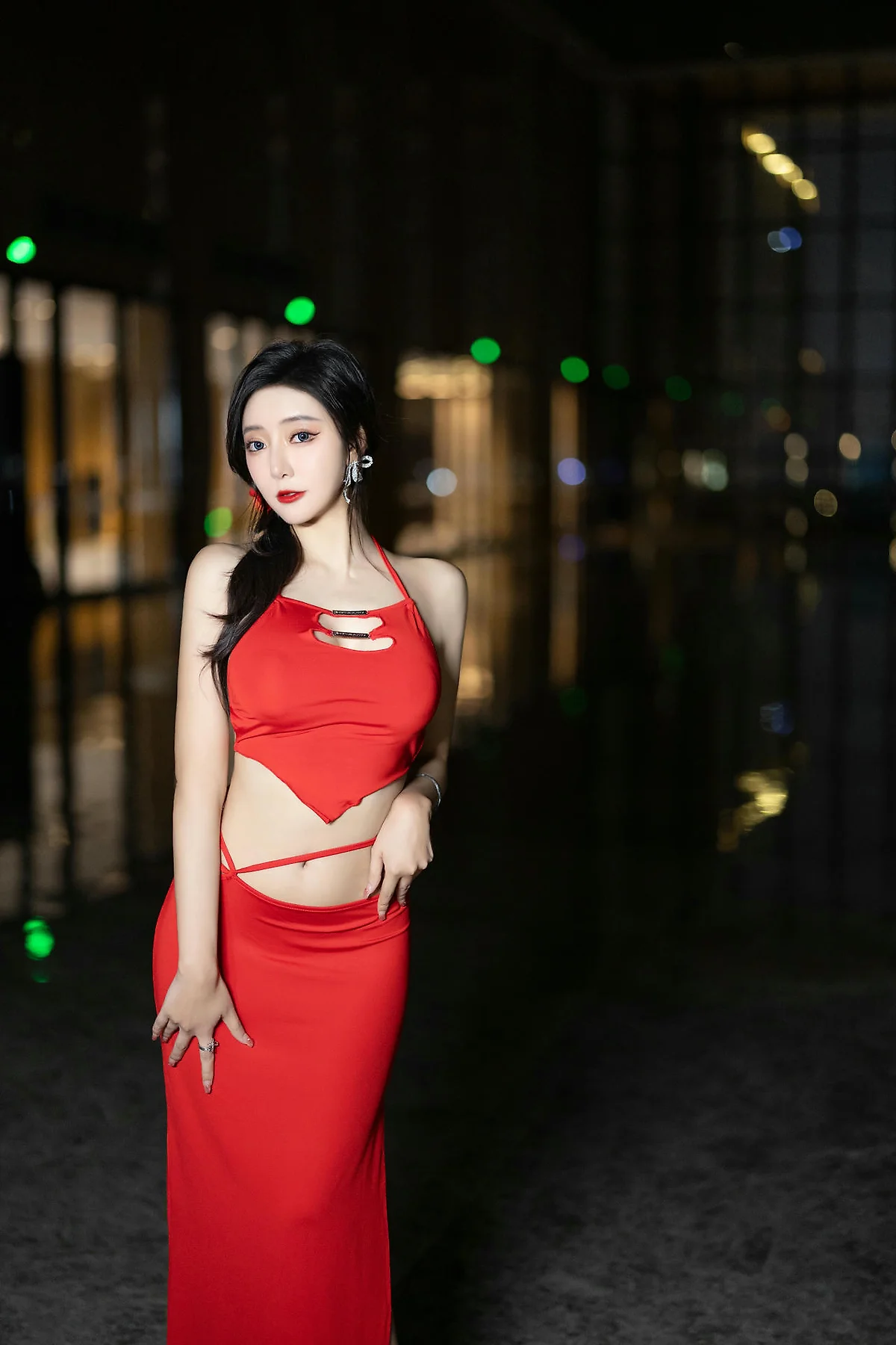 XiuRen 秀人 No.N428 王馨瑶红色裙子透视情趣 - 3
