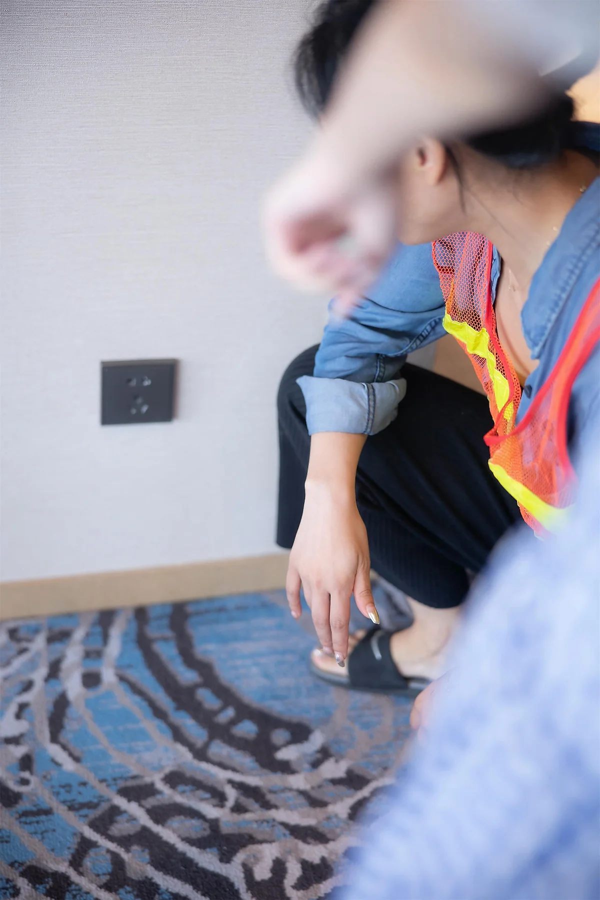 XiuRen 秀人 No.N430 谢小蒽维修主题写真 - 4