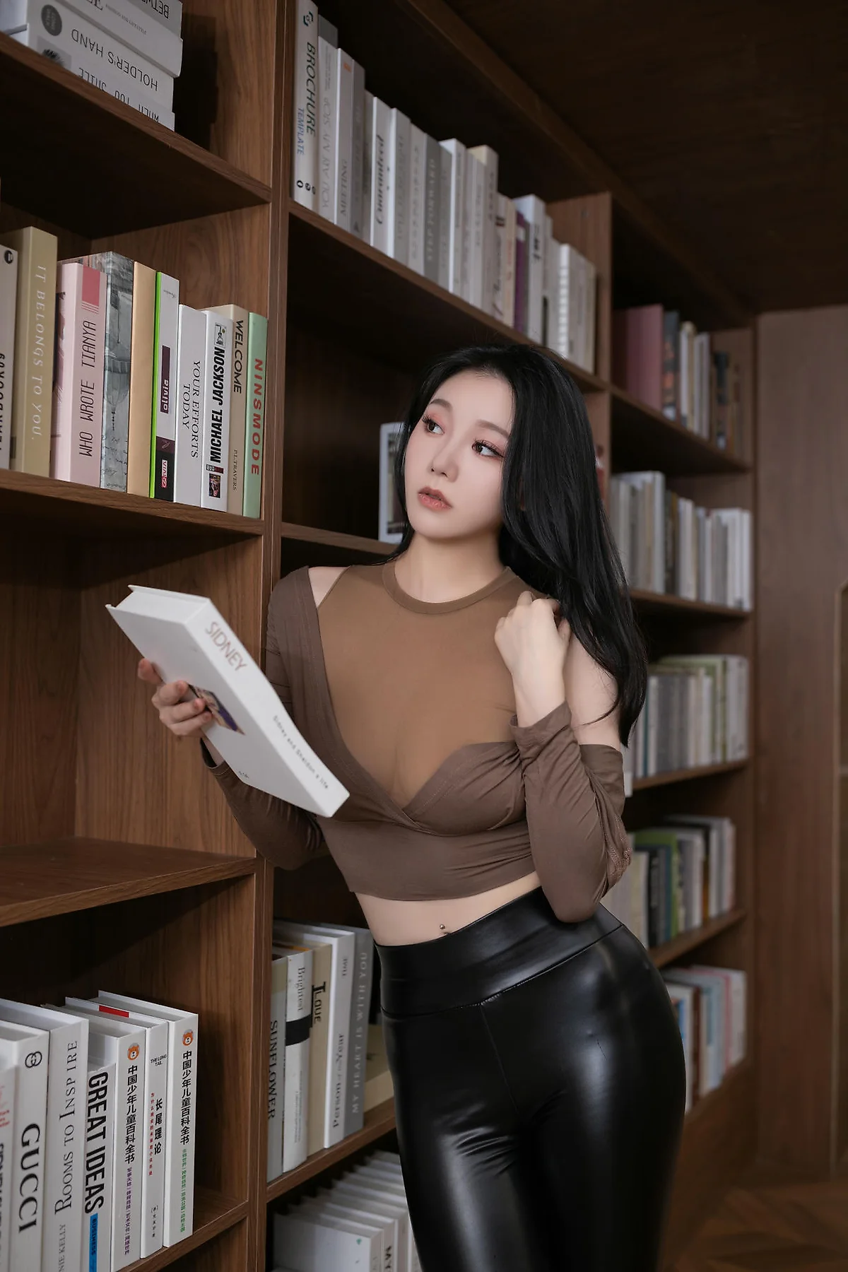 XiuRen 秀人 No.N442 安然anran阅览器皮裤美女 - 3