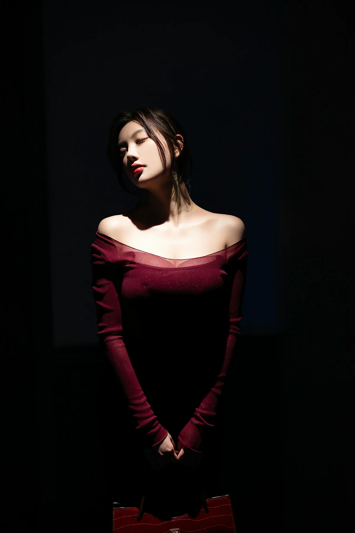 XiuRen 秀人 No.N451 杨晨晨香肩连衣短裙 - 8