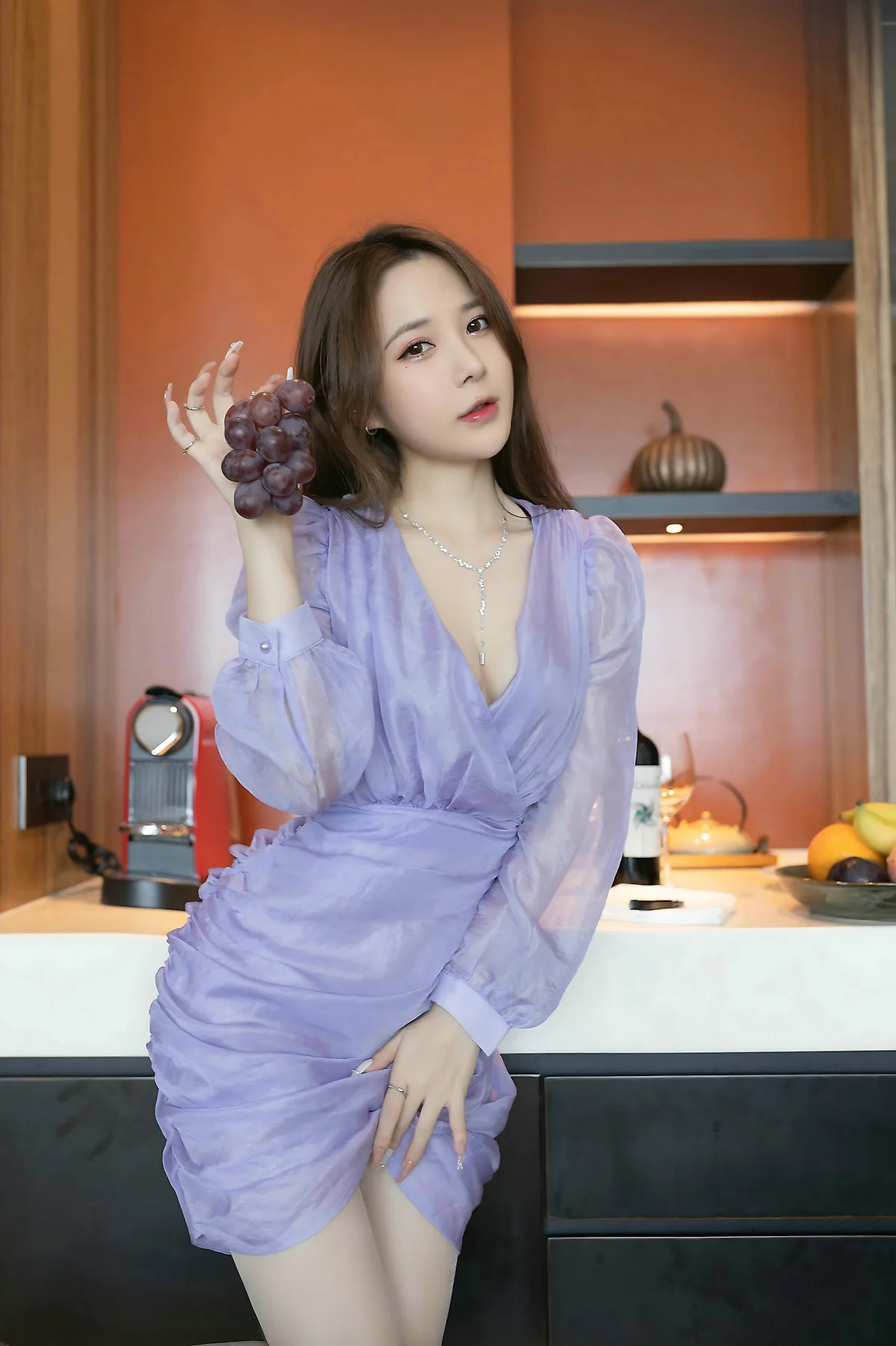 XiuRen 秀人 No.N466 王馨瑶紫色风情美臀写真 - 5
