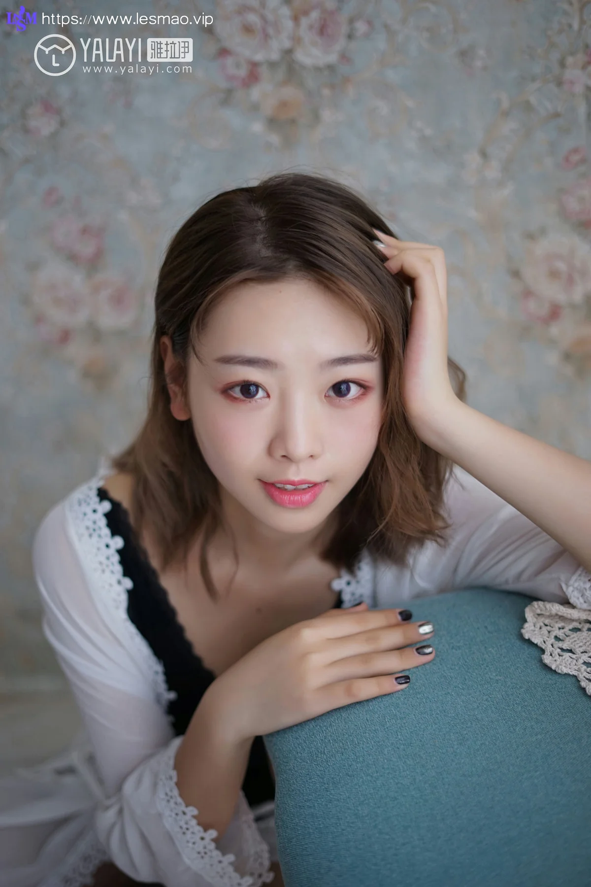 YALAYI 雅拉伊 Vol.057 严冰冰 - 9