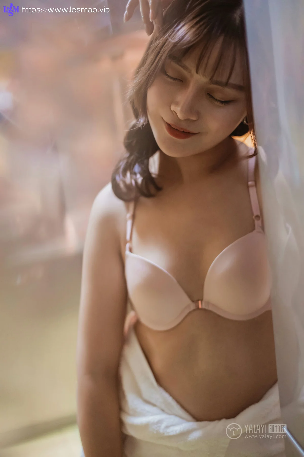 YALAYI 雅拉伊 Vol.301 芷琳《角落里》 - 8