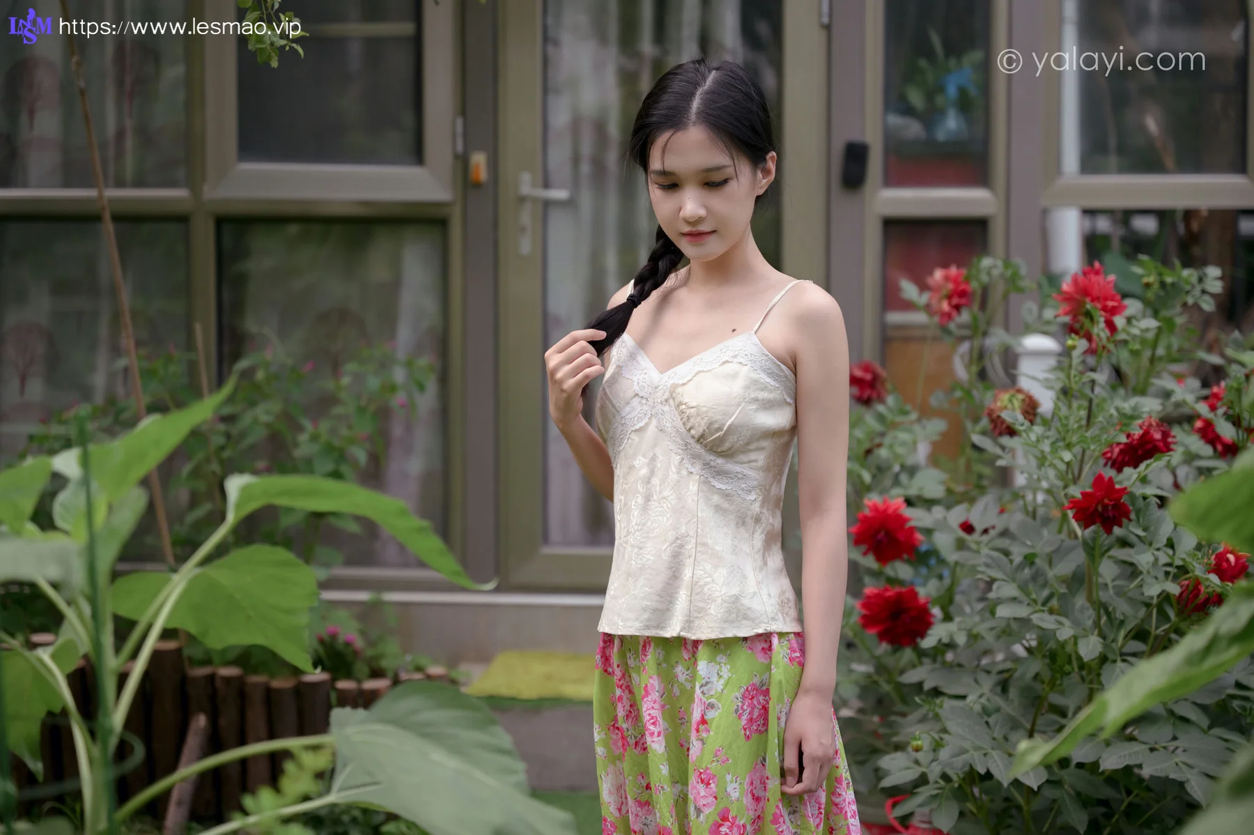 YALAYI 雅拉伊 Vol.682    方岚 《孤芳不自赏》 - 9
