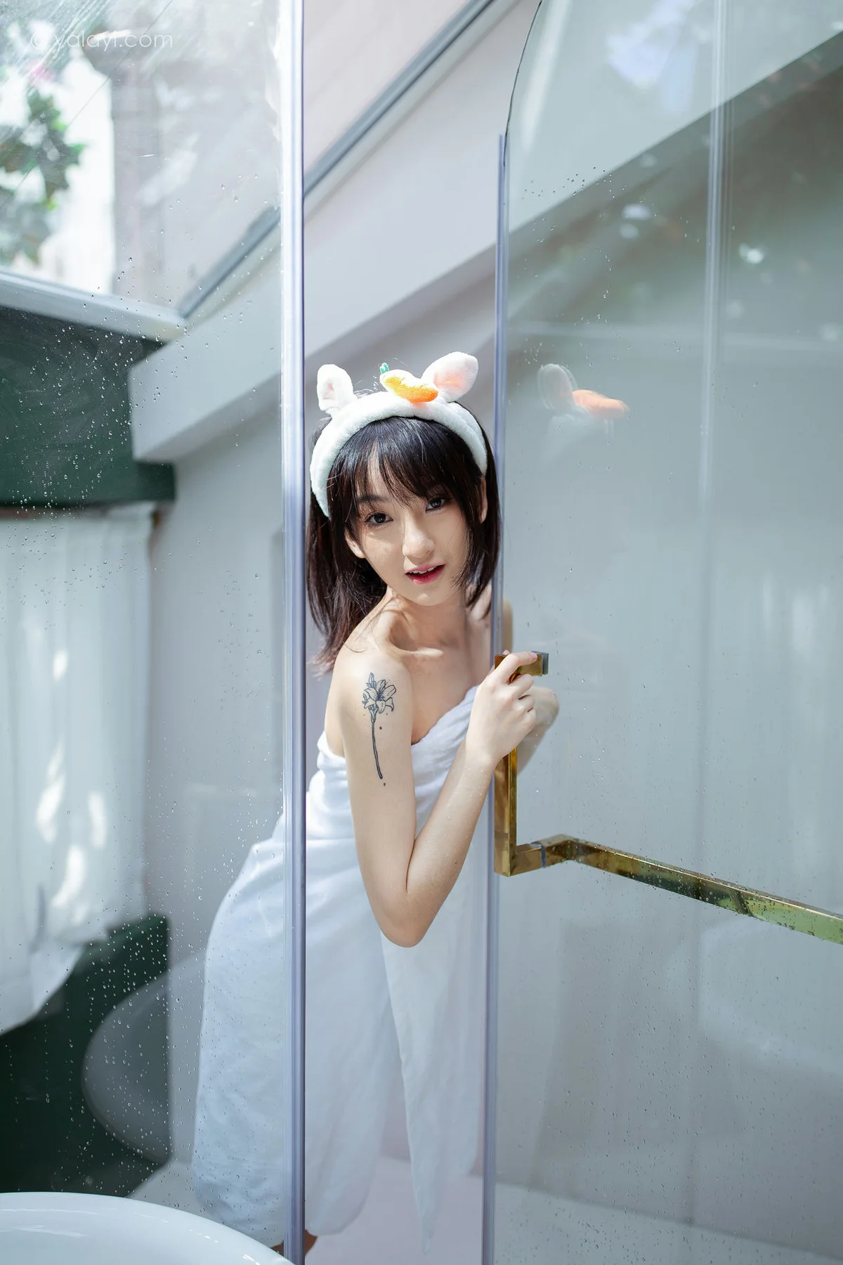 YALAYI 雅拉伊 Vol.683    海棠 《暧昧》 - 8