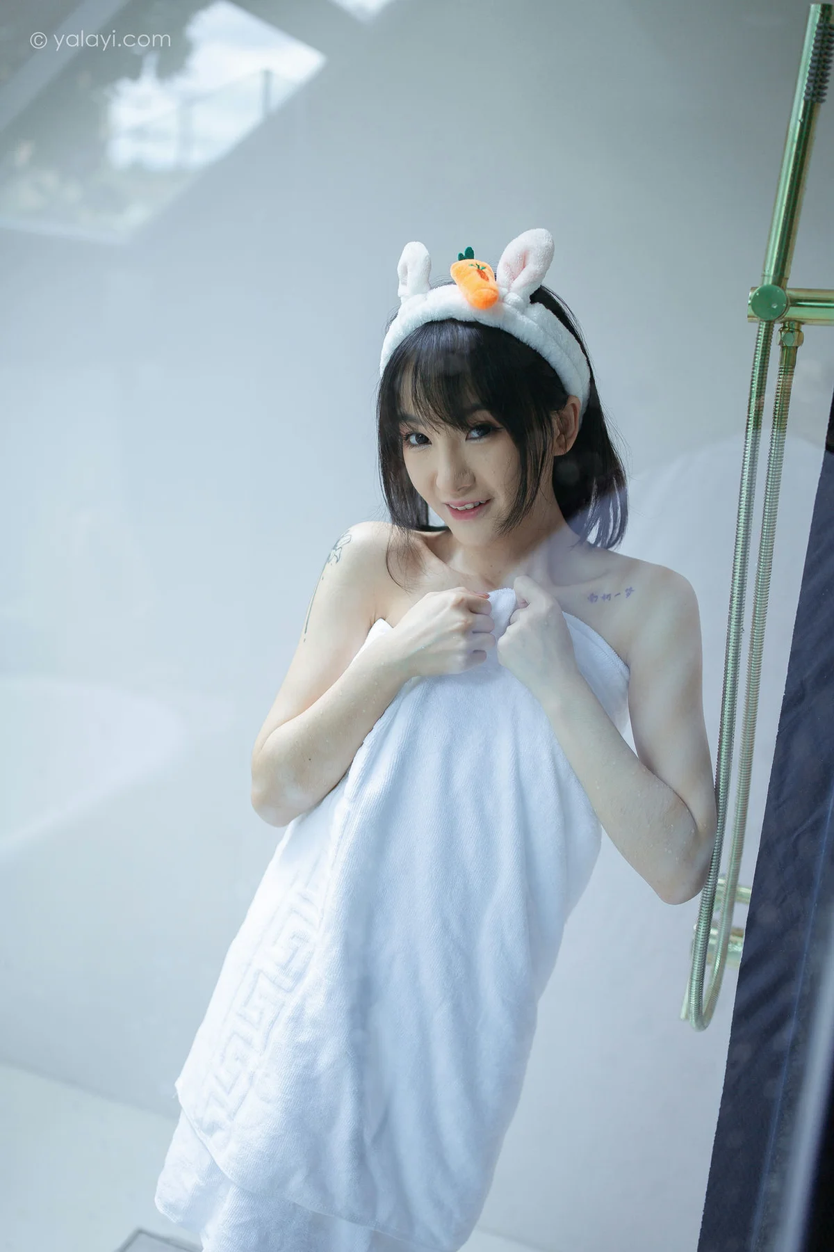 YALAYI 雅拉伊 Vol.683    海棠 《暧昧》 - 6