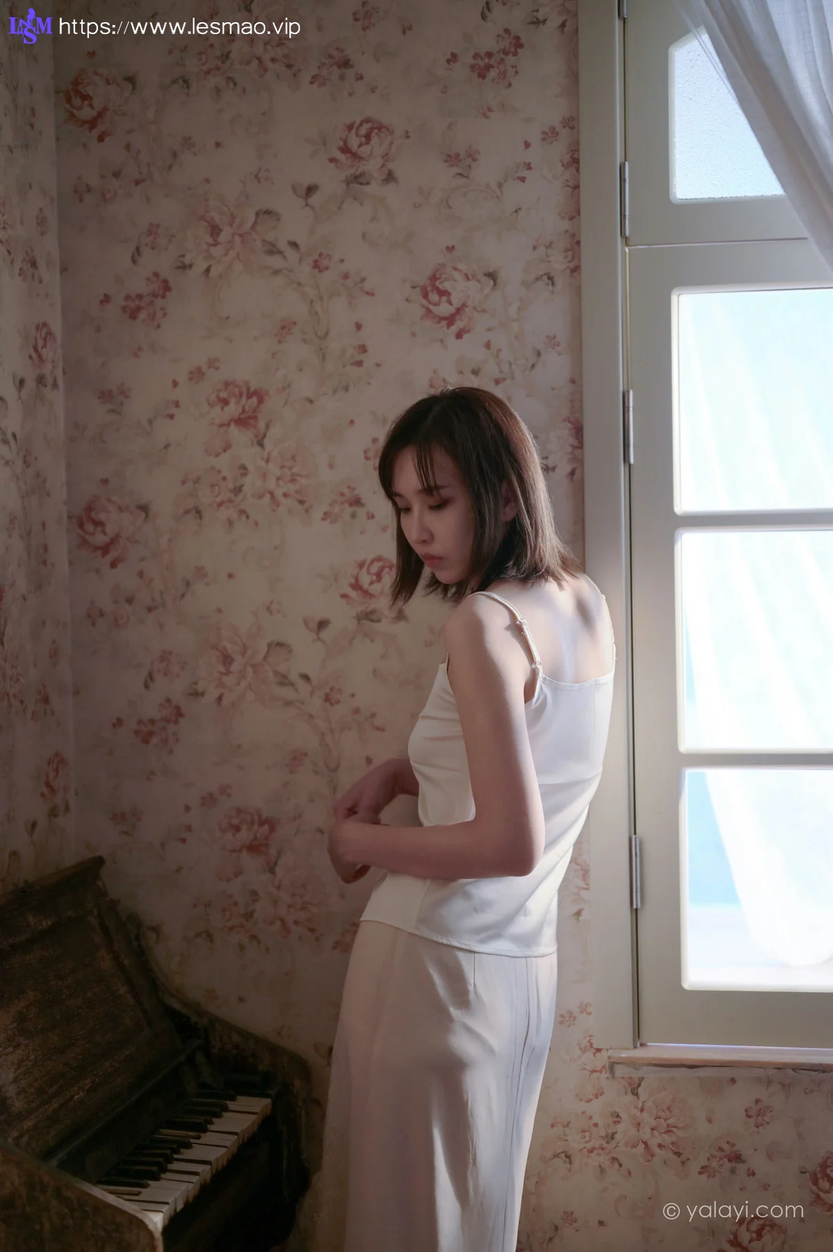 YALAYI 雅拉伊 Vol.695     妍妍《孤独患者》 - 10