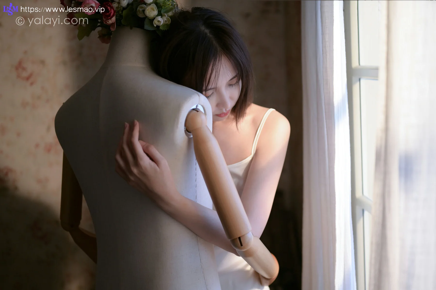 YALAYI 雅拉伊 Vol.695     妍妍《孤独患者》 - 6