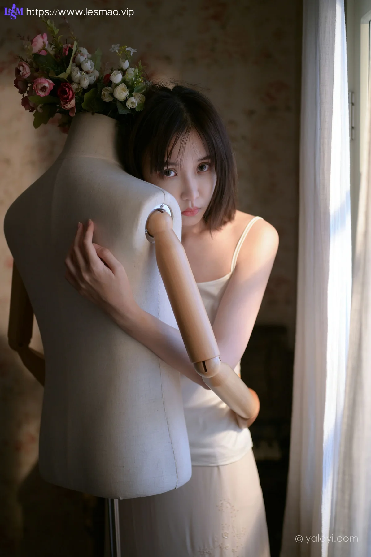 YALAYI 雅拉伊 Vol.695     妍妍《孤独患者》 - 7