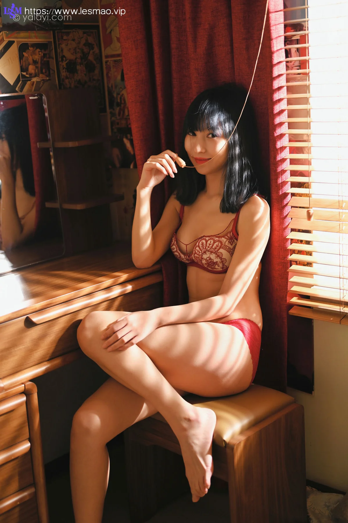 YALAYI 雅拉伊 Vol.813    田也 时光荏苒 - 4
