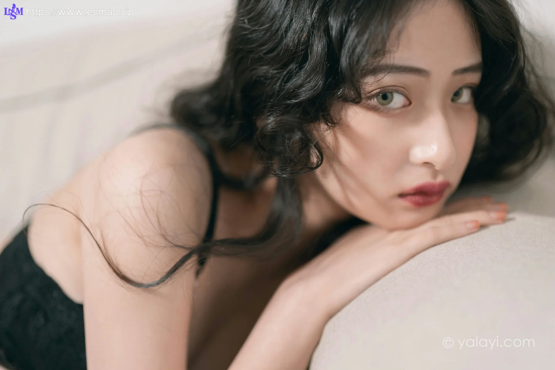 YALAYI 雅拉伊 Vol.824    钱哥 黑蝴蝶 - 4