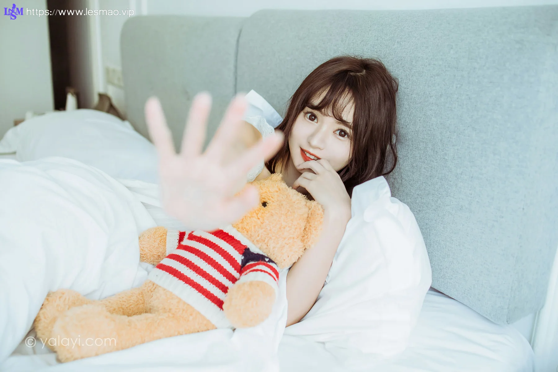 YALAYI 雅拉伊 Vol.930  小亭 静思 - 2