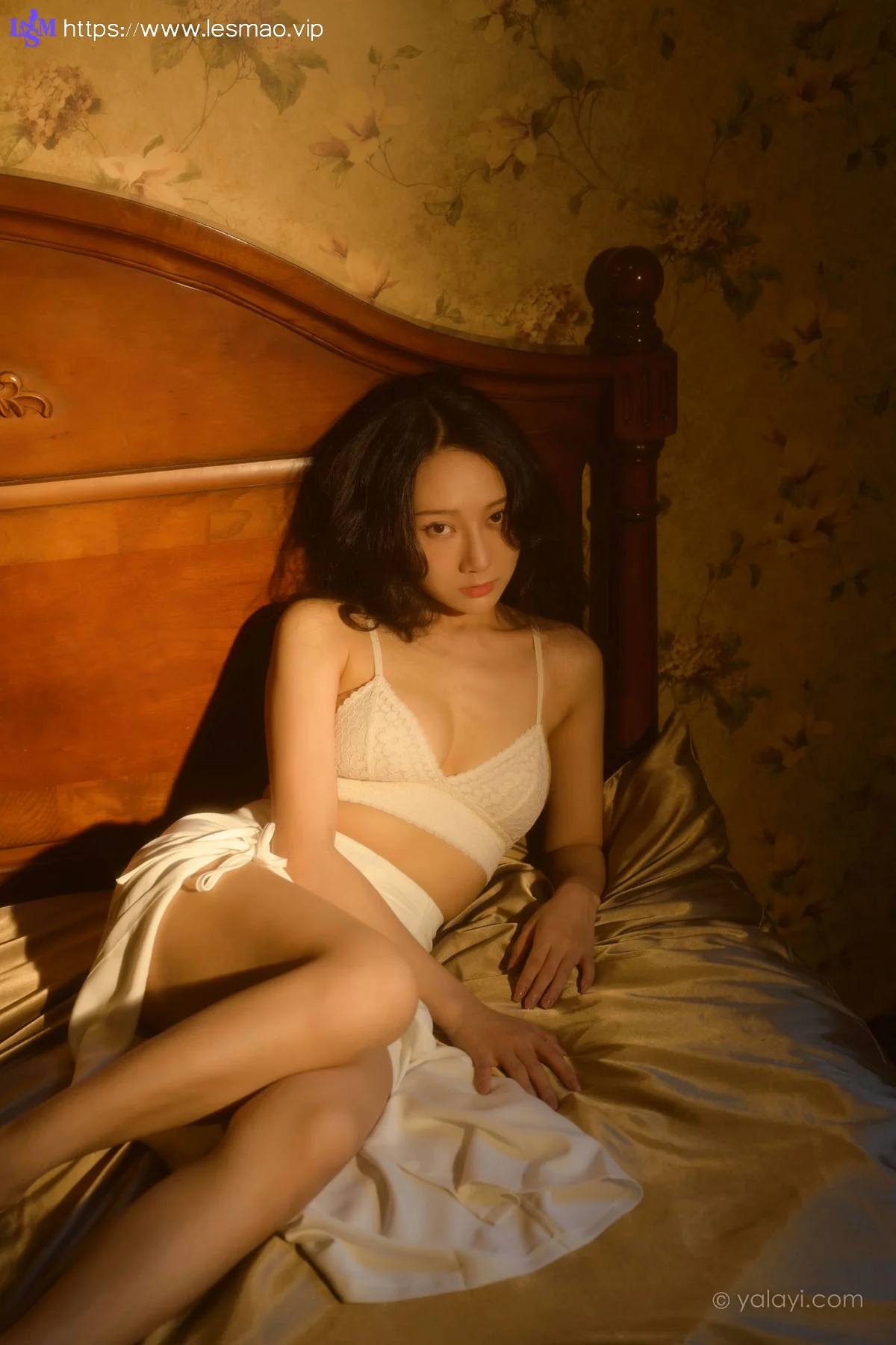 YALAYI 雅拉伊 Vol.936  何嘉颖 她是谁 - 7