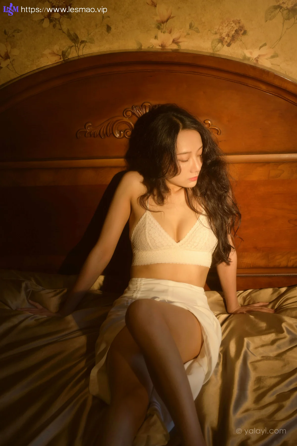 YALAYI 雅拉伊 Vol.936  何嘉颖 她是谁 - 7