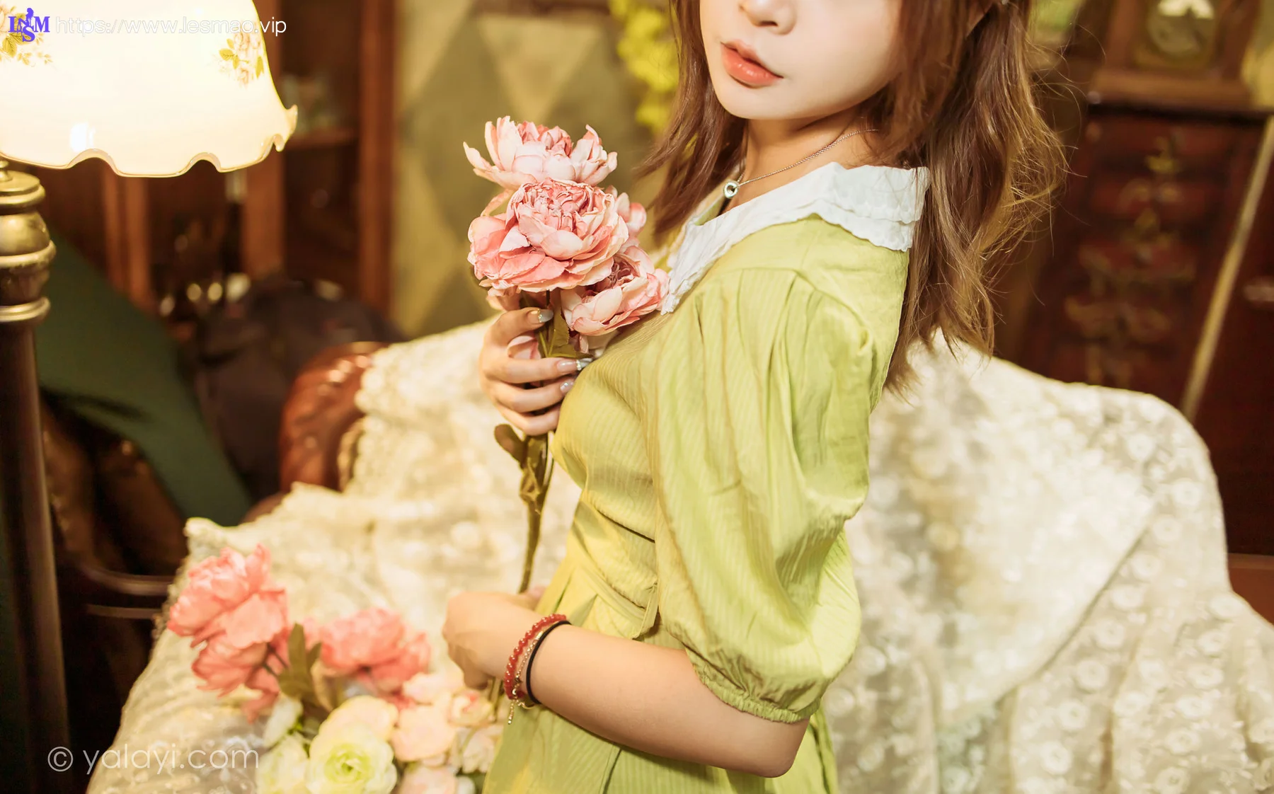 YALAYI 雅拉伊 Vol.942  阿禾 岁月 - 1