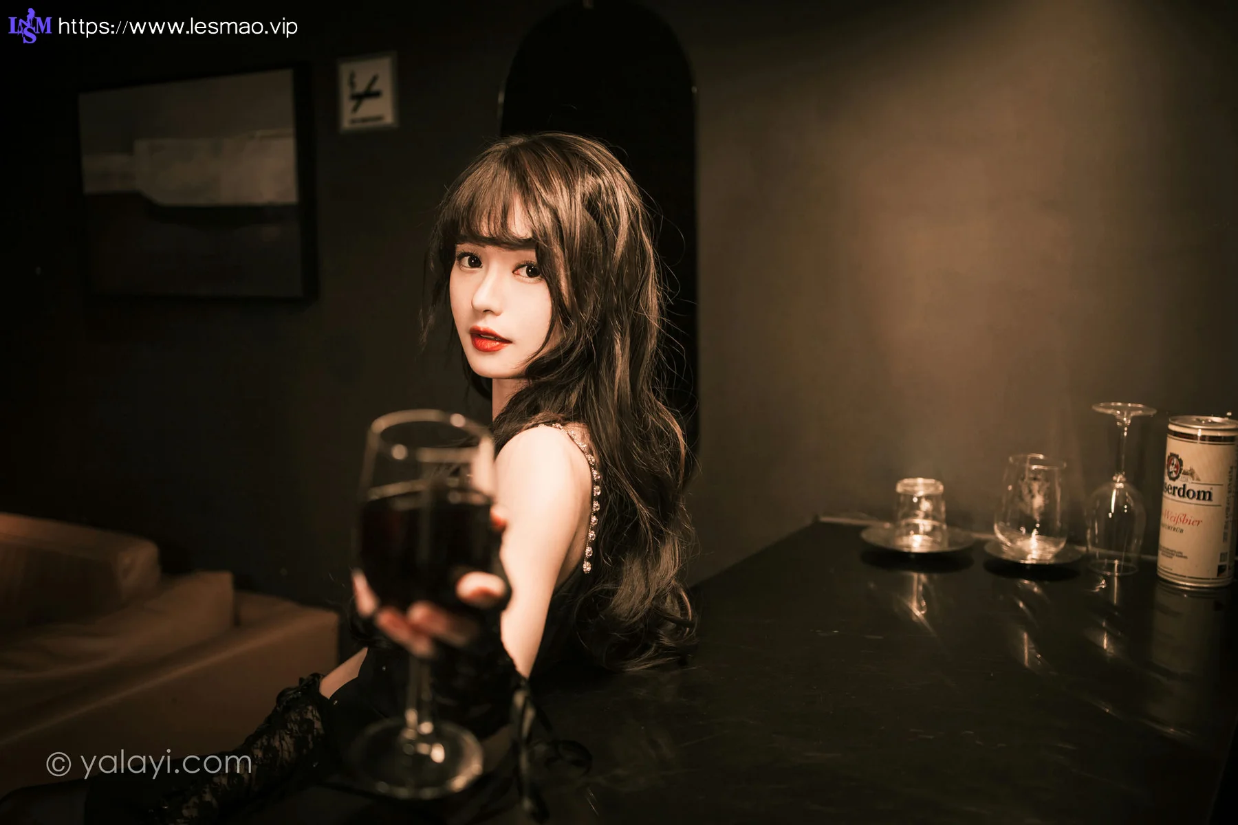 YALAYI 雅拉伊 Vol.946  小亭 一丝忧郁 - 10