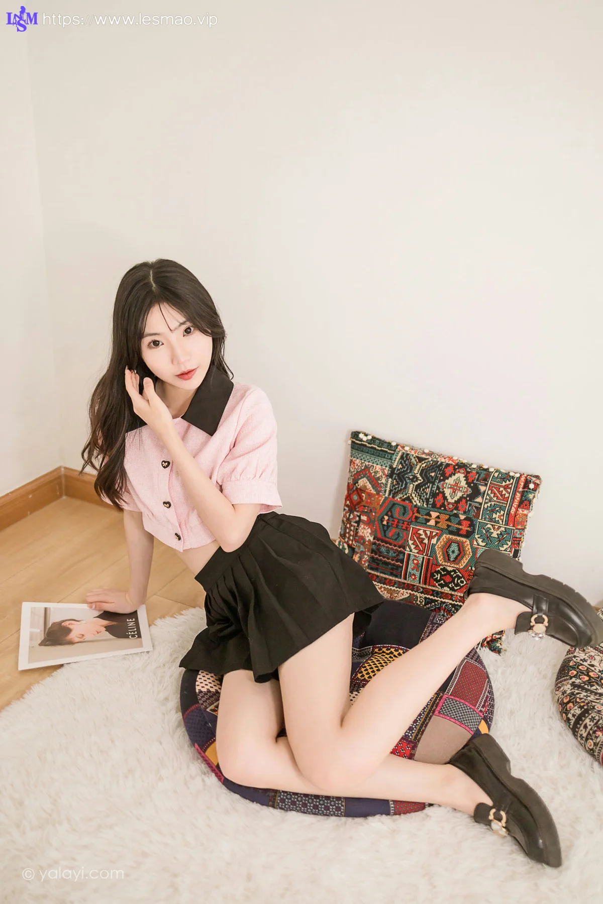 YALAYI 雅拉伊 Vol.949  小乔 牛奶糖 - 1