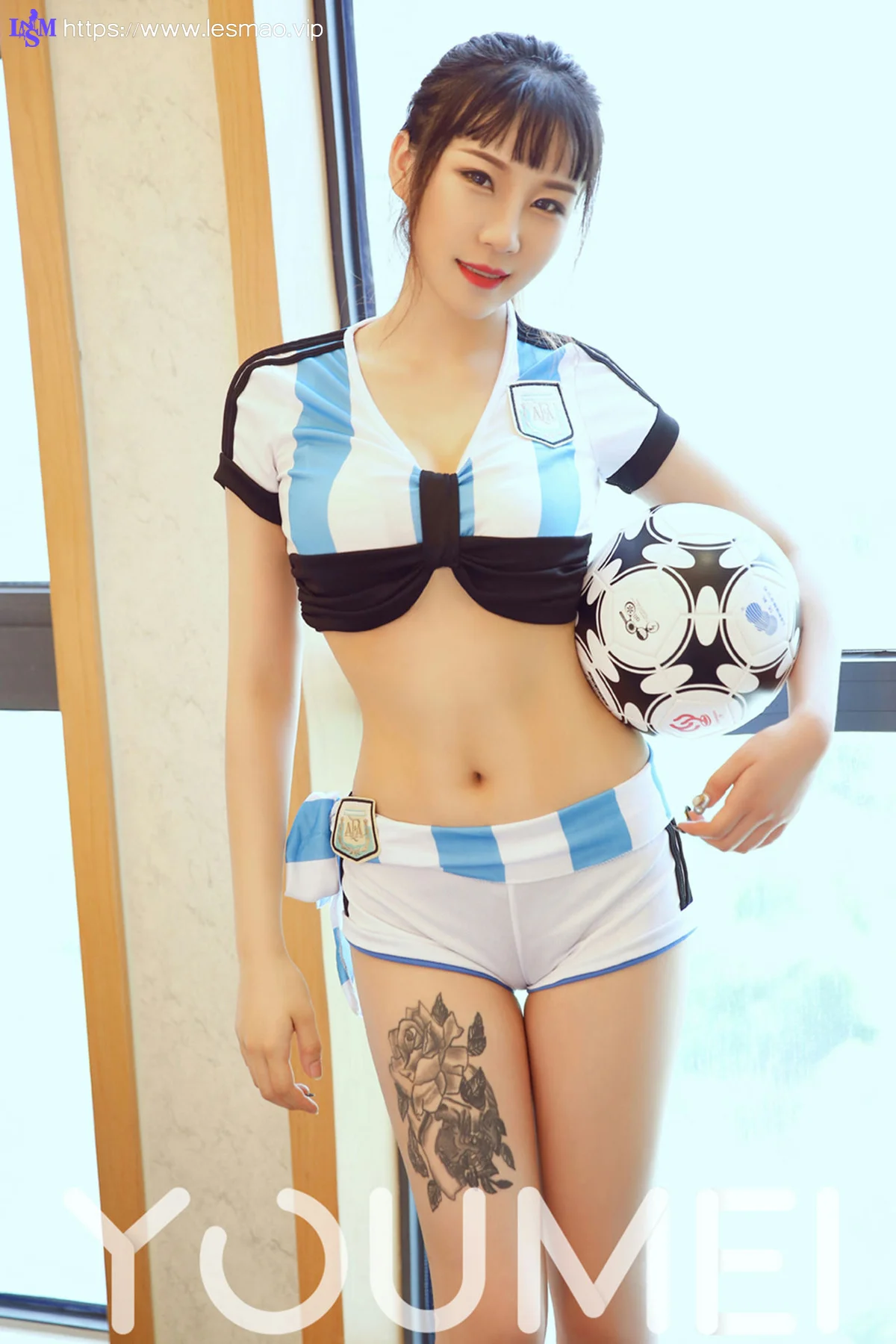 YOUMEI 尤美  团团 红唇熟女 - 7