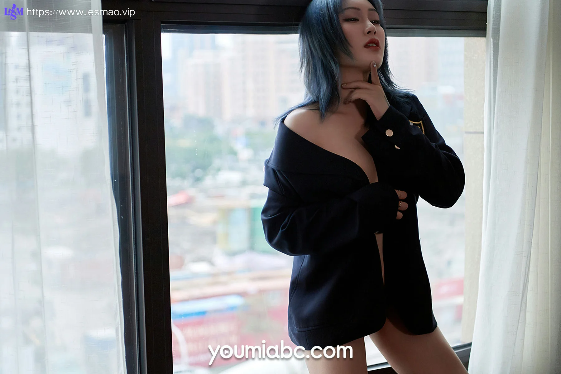 YOUMEI 尤美  孙Amber 酥胸玉体 - 1