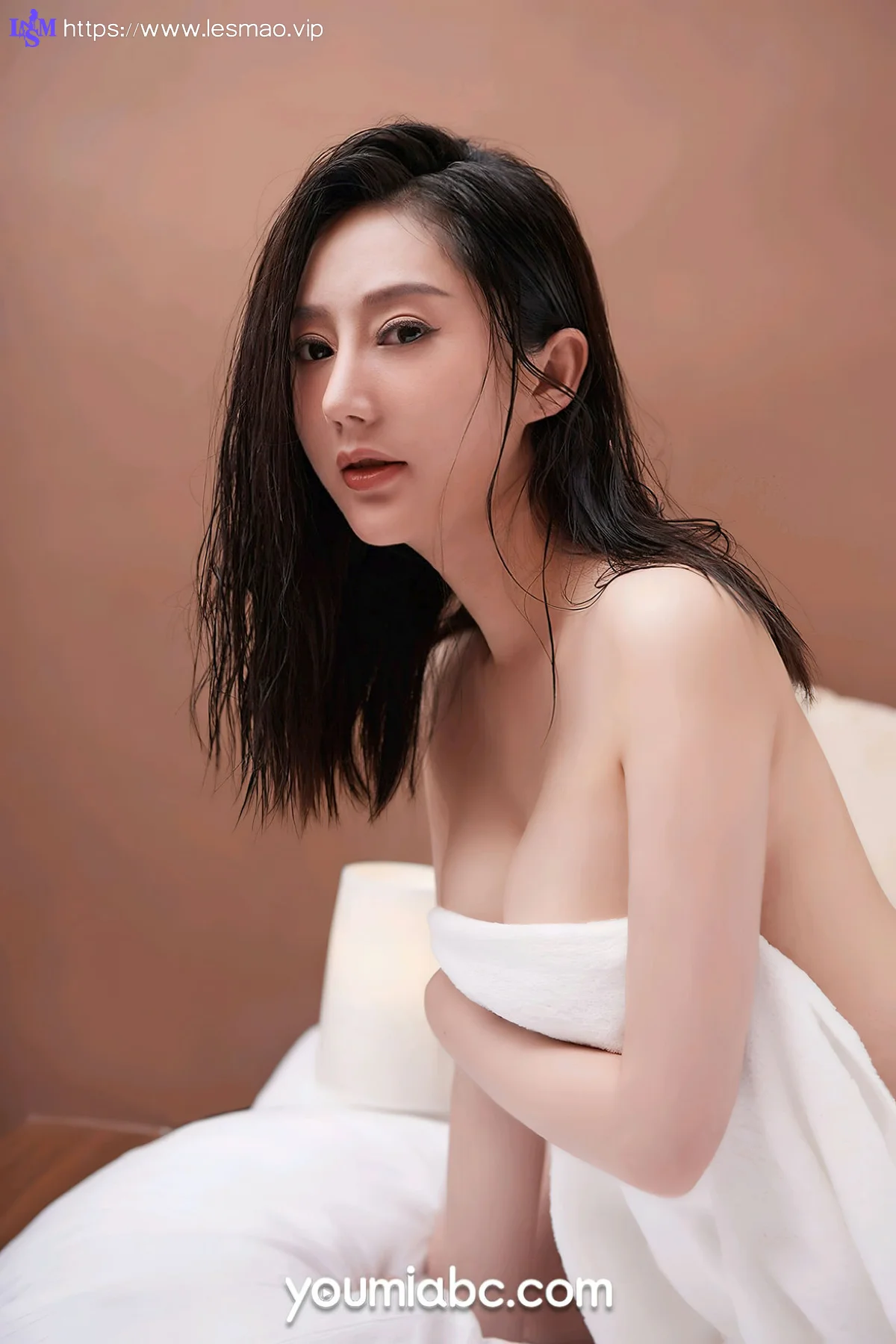 YOUMEI 尤美  2022-09-03-1 苏小蔓 浴巾出浴 - 2