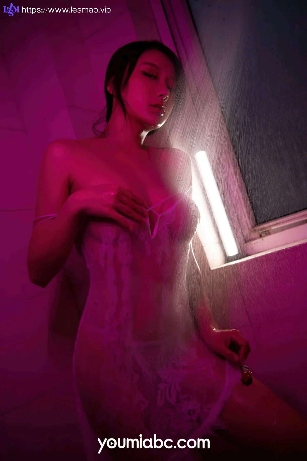 YOUMEI 尤美  2022-11-02-1 何嘉颖 诱惑湿身 - 3