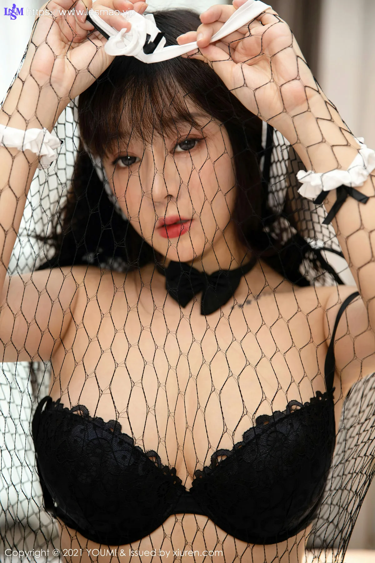 YOUMI 尤蜜荟 Vol.593 网格内衣和魅惑黑丝 王雨纯 - 8