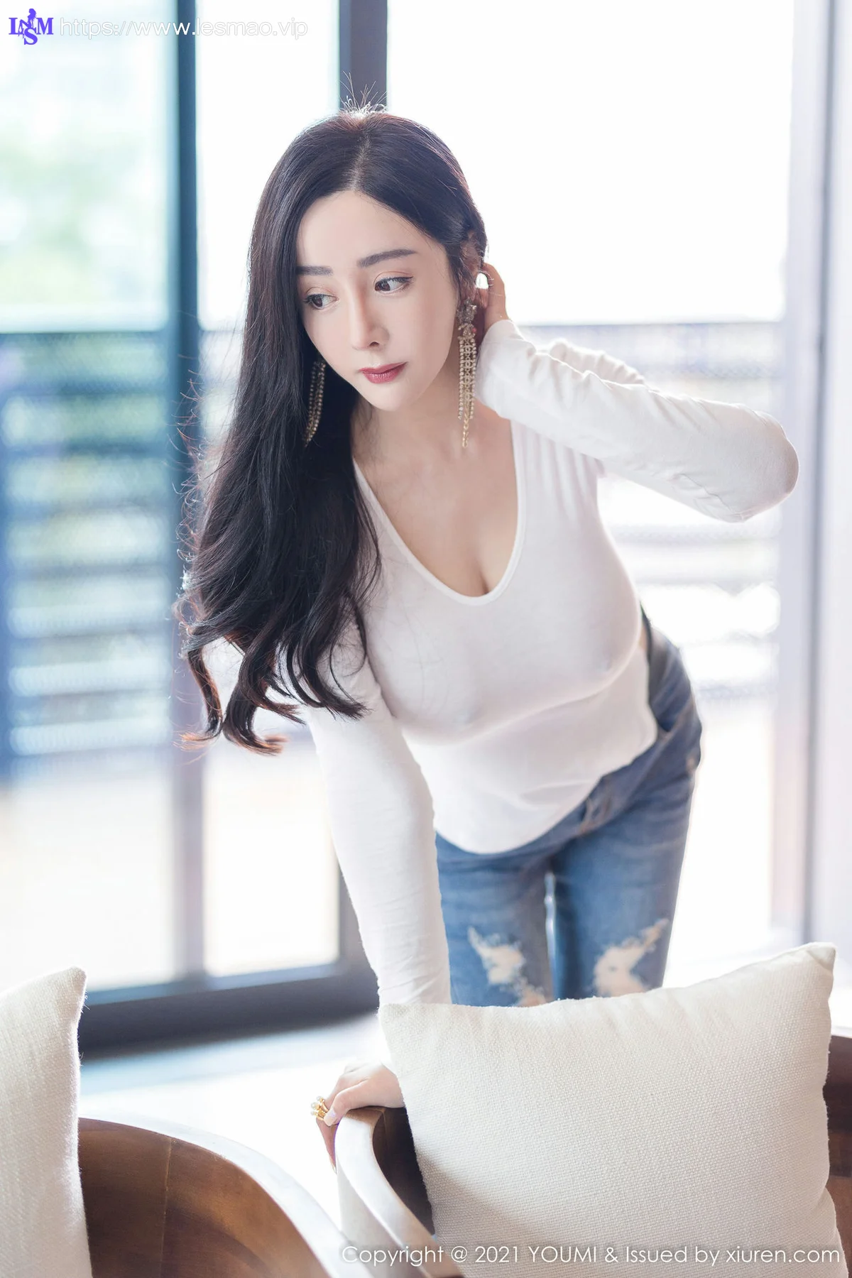 YOUMI 尤蜜荟 Vol.726 巨乳婀娜丰腴 允爾 写真发布33 - 6