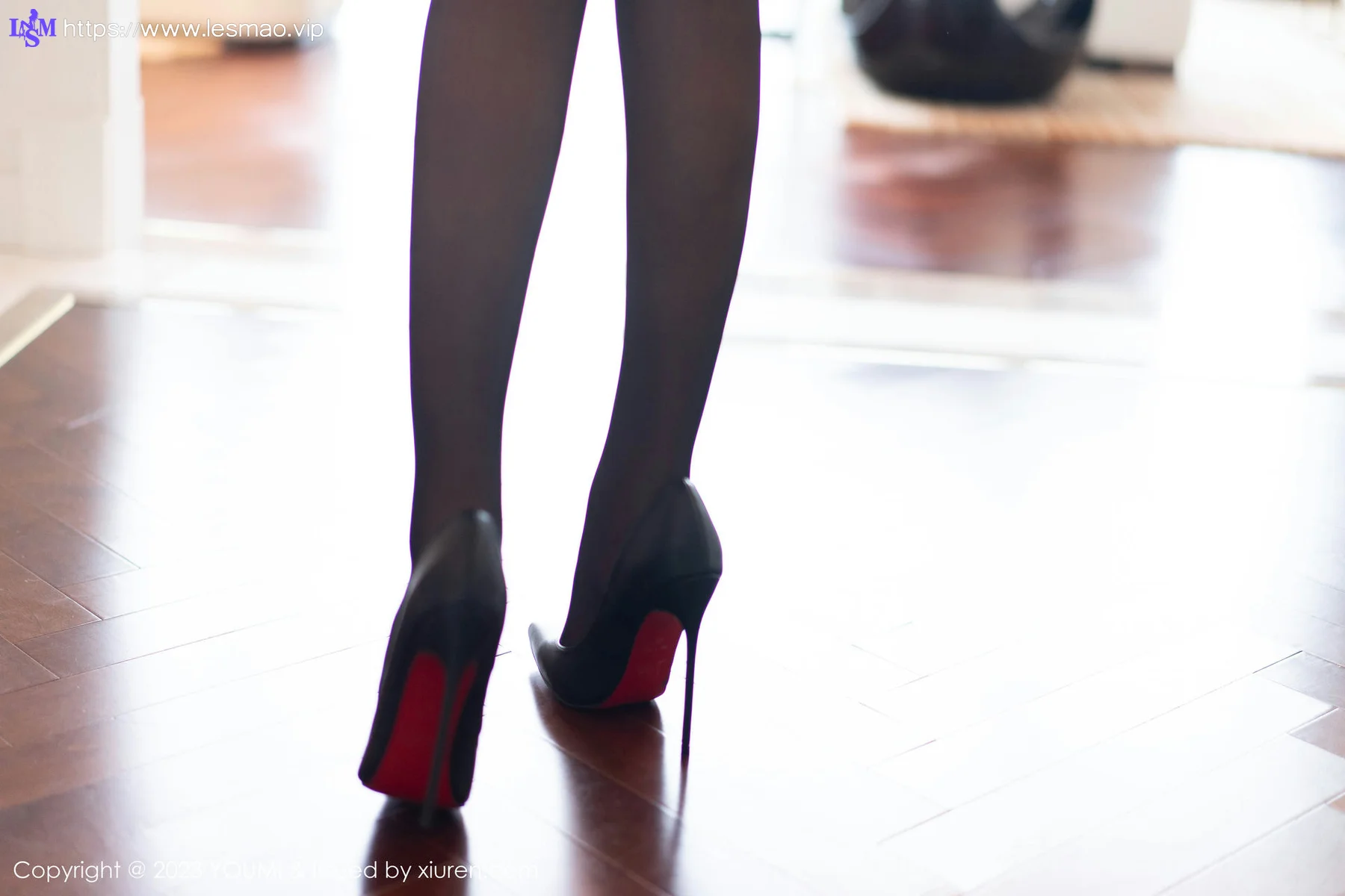 YOUMI 尤蜜荟 Vol.950 允爾 魅惑黑丝性感写真11 - 4