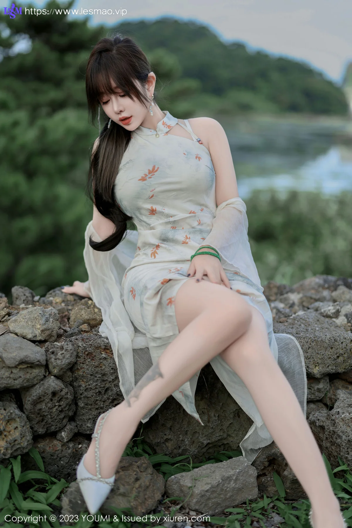 YOUMI 尤蜜荟 Vol.983 王雨纯 长款旗袍济州岛旅拍1 - 7