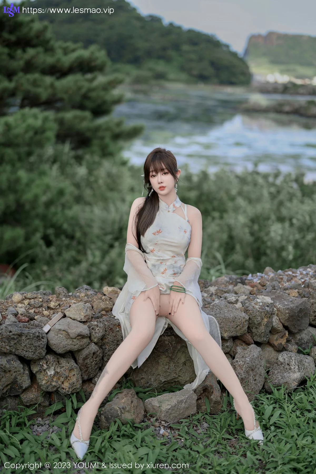 YOUMI 尤蜜荟 Vol.983 王雨纯 长款旗袍济州岛旅拍1 - 9